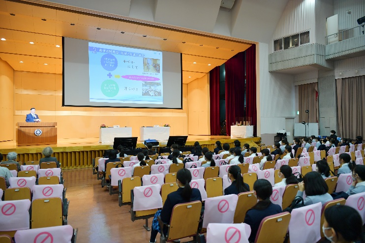 第2回 学校法人和洋学園 創立125周年記念オンラインシンポジウム「私たちなりの自立の道の切り拓きかた ～女子校生活を通じて～」を開催しました