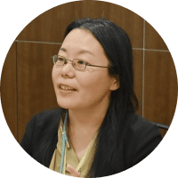遠崎 真実子 氏