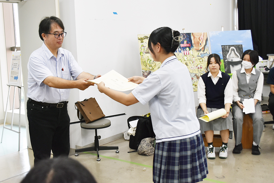 nichibun_0929_14img.jpg